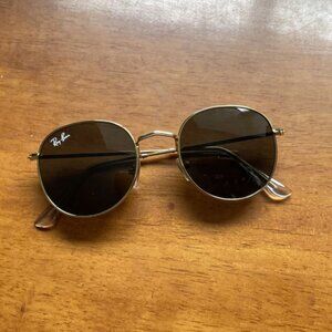 Ray-Ban Round Sunglasses
